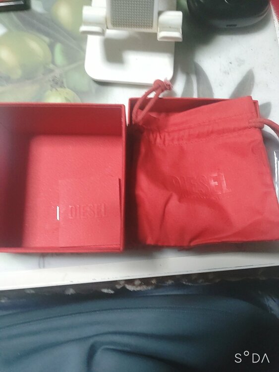 DIESEL腕時計メンズアナログステンレスDZ1992（古着・ファッション）の商品画像 - 査定依頼日：2026年2月28日 - 最高査定価格：4,000円