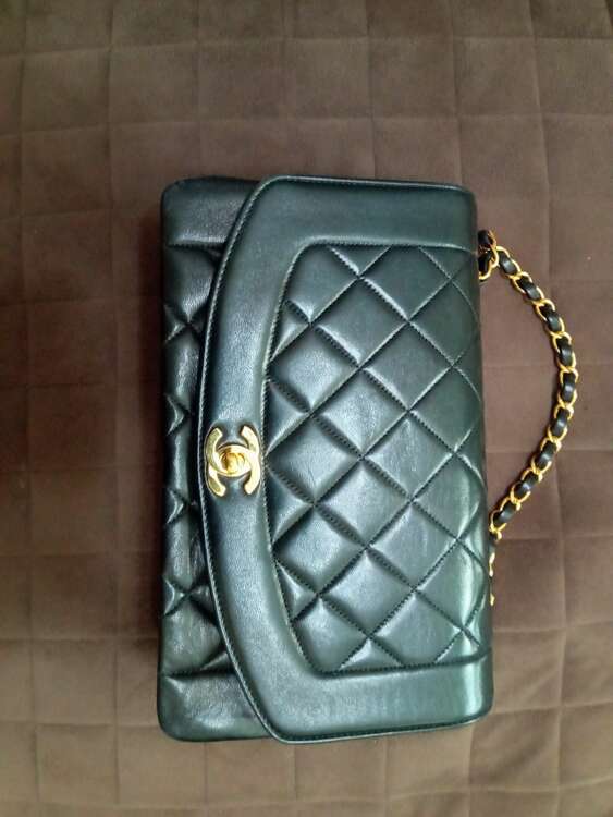 2194379（ブランドバッグ）の商品画像 - 査定依頼日：2025年1月8日 - 最高査定価格：380,000円