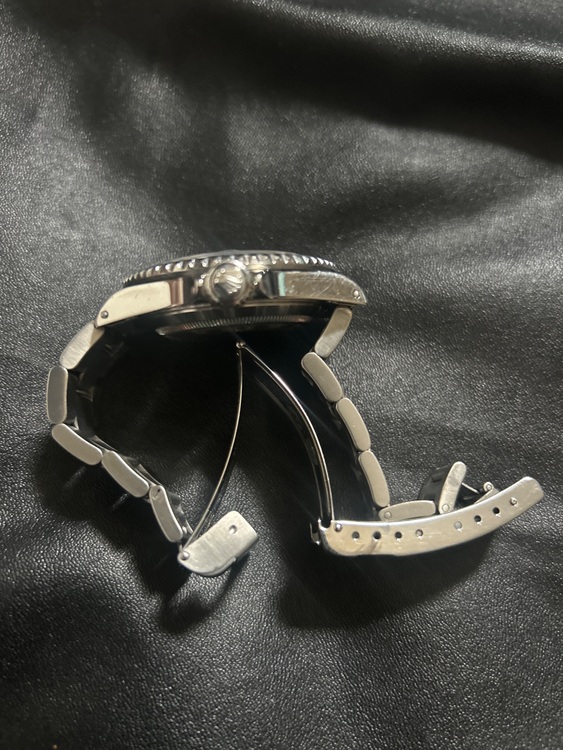 ロレックス サブマリーナー 16610（高級時計）の商品画像 - 査定依頼日：2025年6月14日 - 最高査定価格：1,300,000円