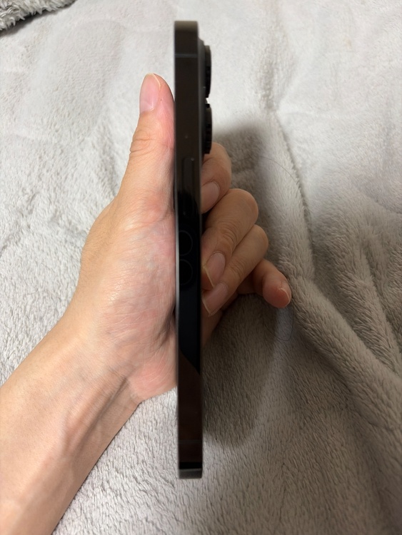 iPhone iPhone 14 Pro 128GB SIMフリー（スマホ）の商品画像 - 査定依頼日：2026年6月4日 - 最高査定価格：70,000円