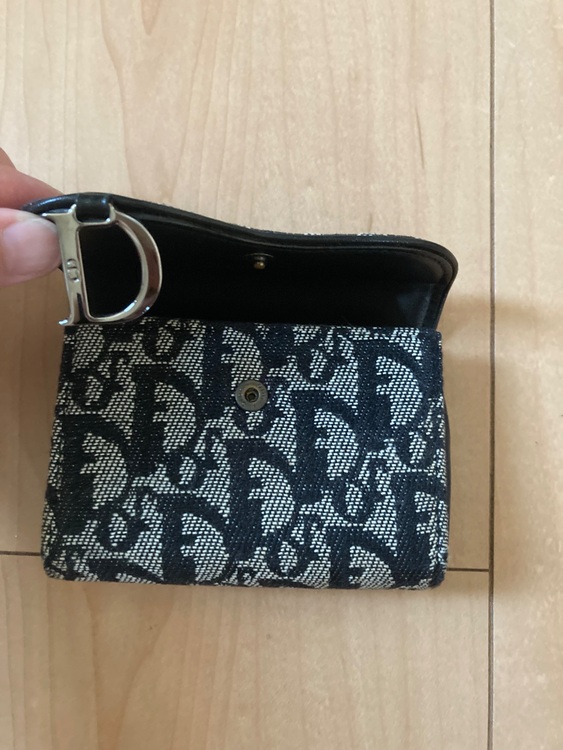 カードケース（ブランド財布・小物）の商品画像 - 査定依頼日：2025年6月17日 - 最高査定価格：6,500円