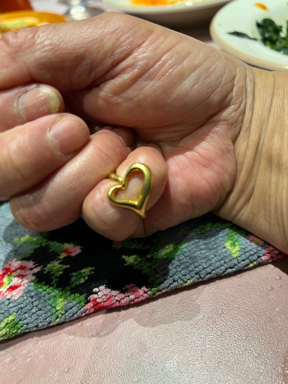 ティファニーオープンハート（金・貴金属）の商品画像 - 査定依頼日：2026年2月24日 - 最高査定価格：230,000円