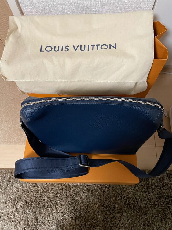 ルイヴィトン タイガ （ブランドバッグ）の商品画像 - 査定依頼日：2025年4月25日 - 最高査定価格：60,000円