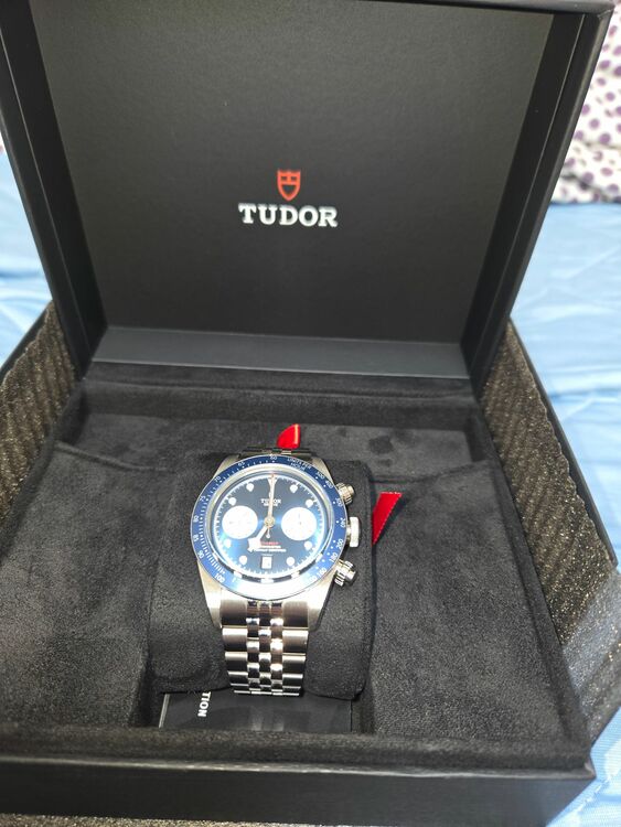 ブラックベイクロノブルー（高級時計）の商品画像 - 査定依頼日：2025年9月14日 - 最高査定価格：610,000円