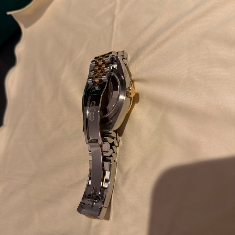 スカイドゥエラー 336933 [ジュビリーブレスレット シャンパン]（高級時計）の商品画像 - 査定依頼日：2025年10月22日 - 最高査定価格：3,400,000円