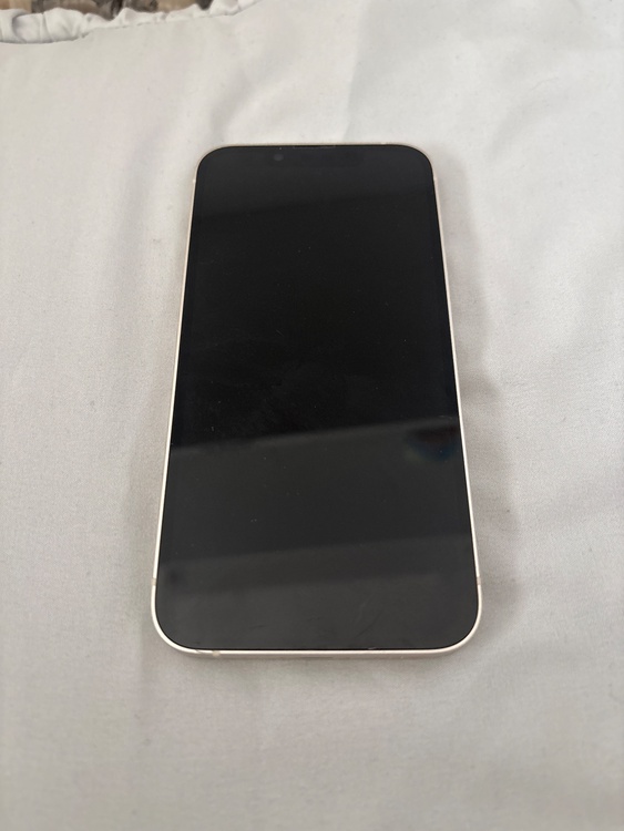 iPhone iPhone 13 mini 128GB au（スマホ）の商品画像 - 査定依頼日：2026年7月25日 - 最高査定価格：28,500円