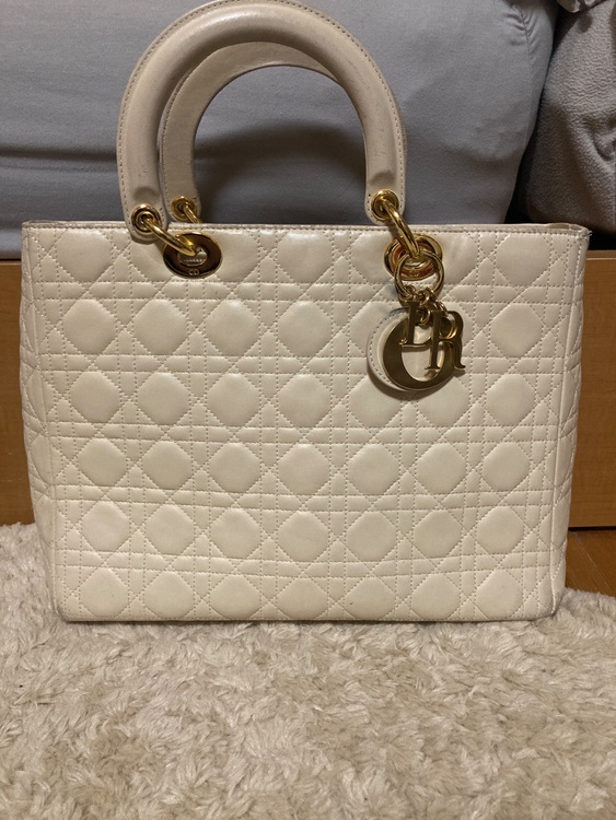 ディオール  （ブランドバッグ）の商品画像 - 査定依頼日：2025年7月14日 - 最高査定価格：180,000円