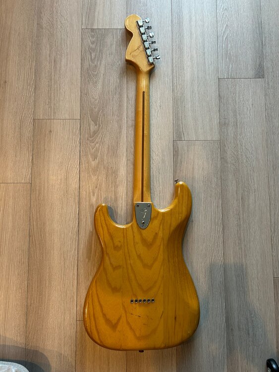 Fender STRATOCASTER made in USA（ピアノ・楽器・PA機材）の商品画像 - 査定依頼日：2025年4月30日 - 最高査定価格：210,000円