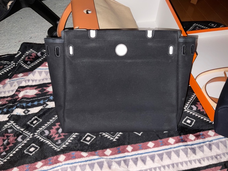 エルメス HERBAG PM（ブランドバッグ）の商品画像 - 査定依頼日：2026年4月15日 - 最高査定価格：700,000円