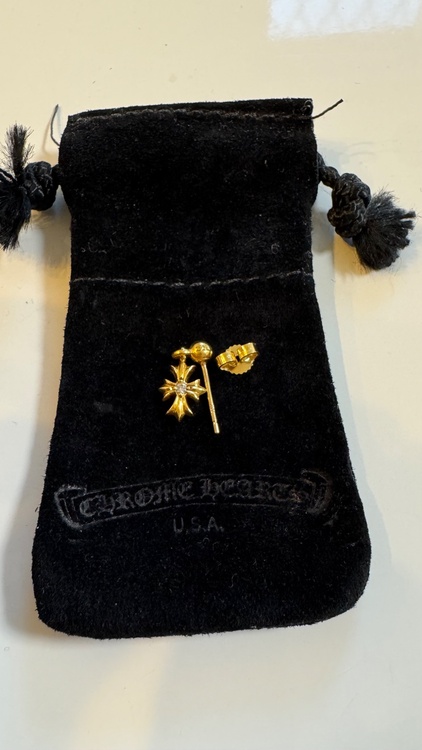 1ダイヤ22K TNY E CH PLS DIA/タイニーECHプラスドロップ（古着・ファッション）の商品画像 - 査定依頼日：2026年3月27日 - 最高査定価格：296,000円