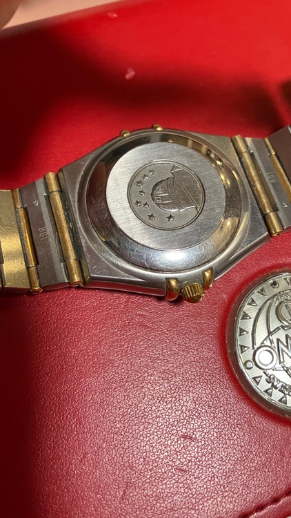 オメガ コンステーション 1202300（高級時計）の商品画像 - 査定依頼日：2025年9月23日 - 最高査定価格：70,000円