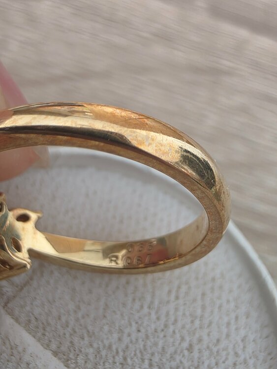 ルビー指輪（宝石）の商品画像 - 査定依頼日：2026年1月16日 - 最高査定価格：200,000円