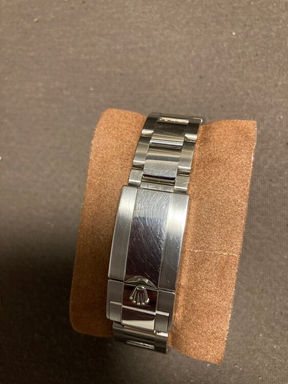 ロレックス デイトナ 116500Lm（高級時計）の商品画像 - 査定依頼日：2024年11月13日 - 最高査定価格：3,700,000円