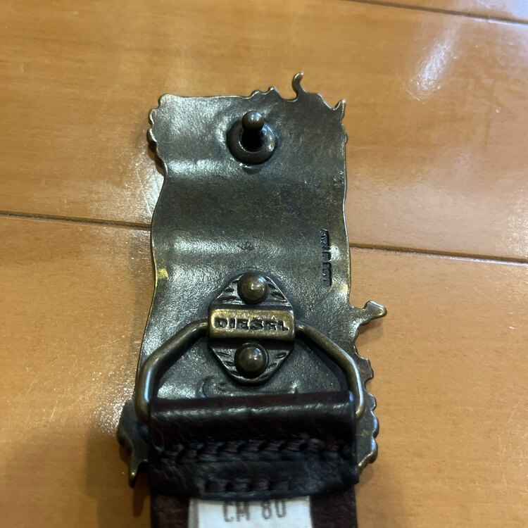 ベルト（古着・ファッション）の商品画像 - 査定依頼日：2025年1月21日 - 最高査定価格：1,000円