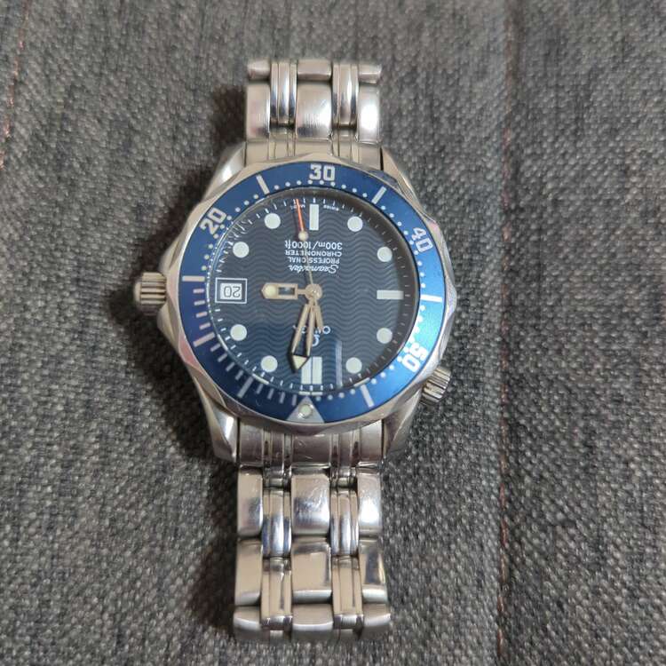 オメガ　シーマスタープロフェッショナル（高級時計）の商品画像 - 査定依頼日：2025年5月26日 - 最高査定価格：200,000円