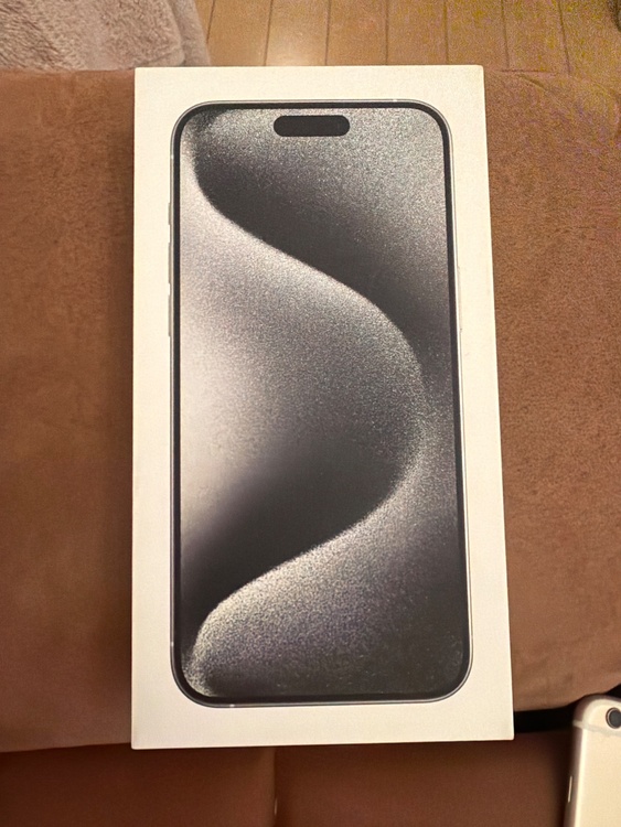 iPhone 15max pro（スマホ）の商品画像 - 査定依頼日：2026年5月27日 - 最高査定価格：97,000円