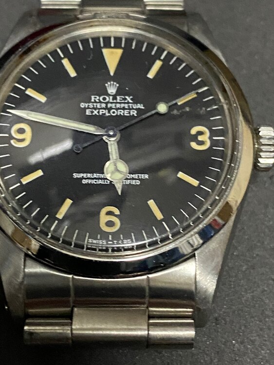 ロレックス エクスプローラー 101（高級時計）の商品画像 - 査定依頼日：2024年12月22日 - 最高査定価格：2,000,000円