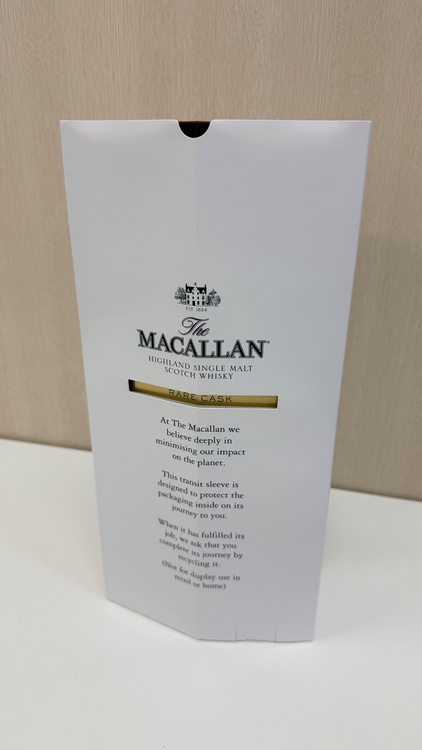 マッカラン レアカス ク 700ml（お酒）の商品画像 - 査定依頼日：2026年8月1日 - 最高査定価格：23,000円