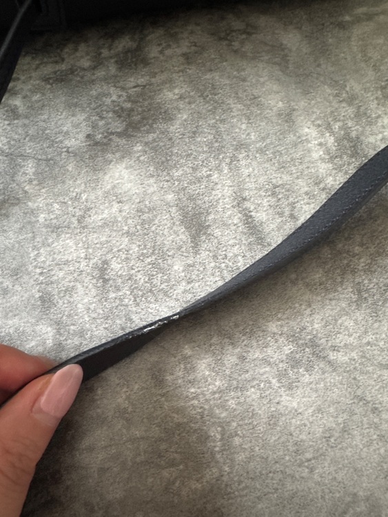 イブサンローラン  （ブランドバッグ）の商品画像 - 査定依頼日：2025年8月19日 - 最高査定価格：140,000円