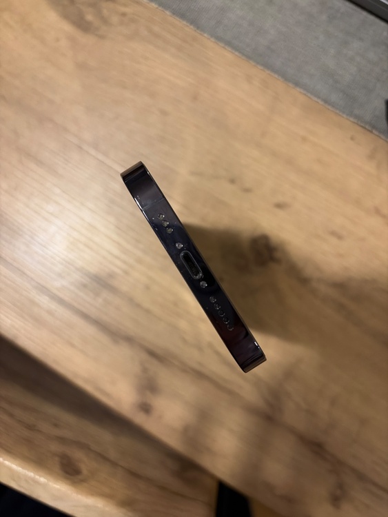 iPhone 14 Pro 128GB SIMフリー（スマホ）の商品画像 - 査定依頼日：2026年4月3日 - 最高査定価格：52,000円