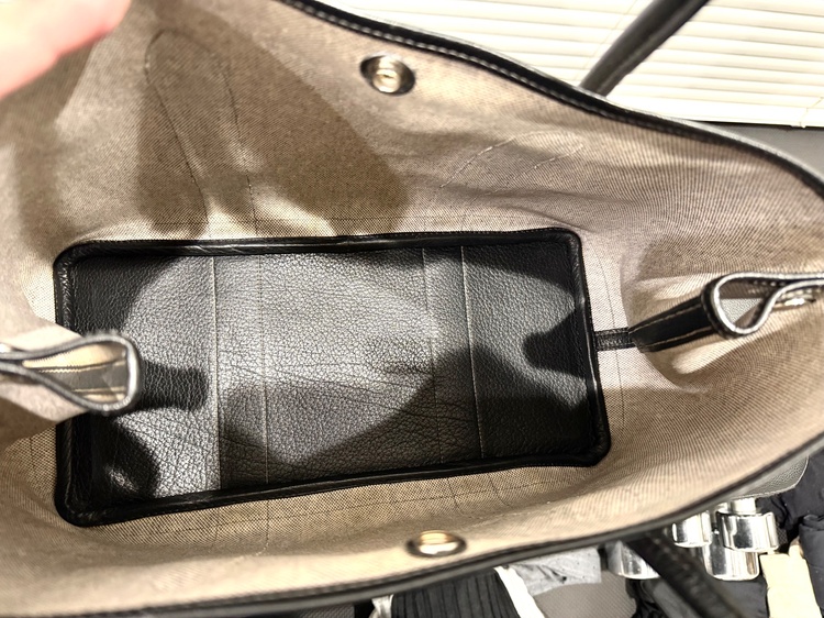 ガーデンパーティ（ブランドバッグ）の商品画像 - 査定依頼日：2025年12月19日 - 最高査定価格：100,000円