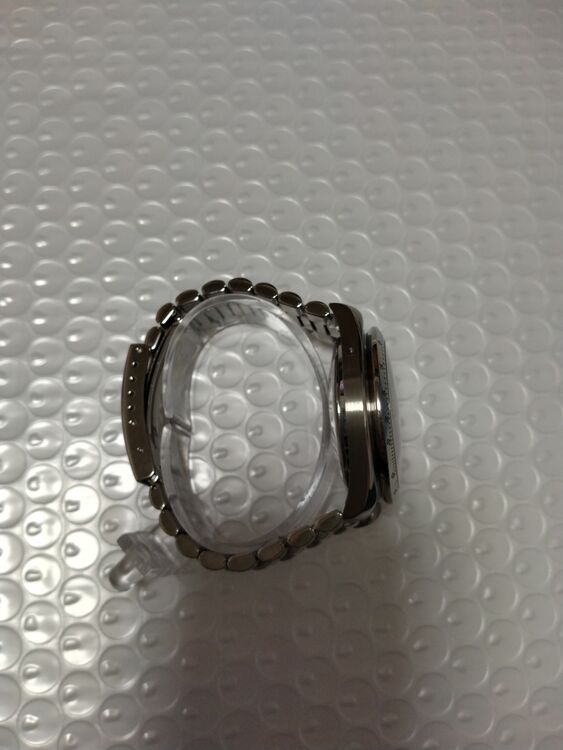 オメガスピードマスタートリプルカレンダー（高級時計）の商品画像 - 査定依頼日：2025年6月11日 - 最高査定価格：260,000円