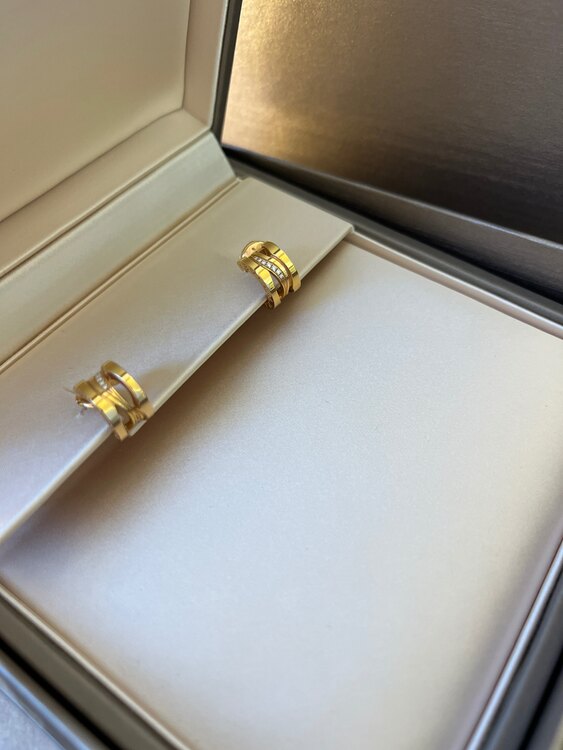 ブルガリビーゼロワンイヤリング（金・貴金属）の商品画像 - 査定依頼日：2025年1月21日 - 最高査定価格：350,000円