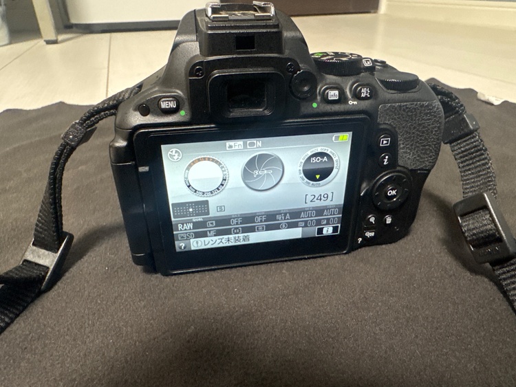 D5500 18-140VRKit（カメラ）の商品画像 - 査定依頼日：2026年5月9日 - 最高査定価格：29,100円