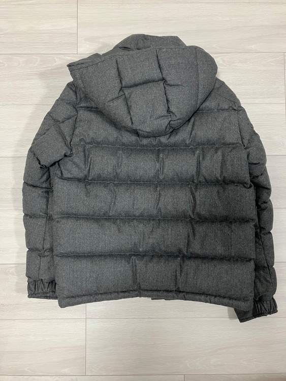 montgenevre giubbotto F20911A53700 54272（古着・ファッション）の商品画像 - 査定依頼日：2026年10月9日 - 最高査定価格：60,000円