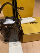 バック（ブランドバッグ）の商品画像 - 査定依頼日：2025年11月17日 - 最高査定価格：110,000円