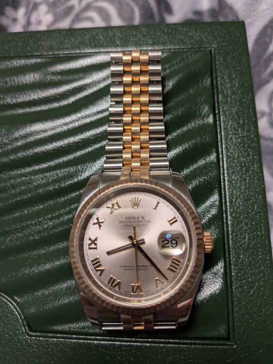 ロレックス パーペチュアルデイト 115F87W5（高級時計）の商品画像 - 査定依頼日：2025年9月22日 - 最高査定価格：2,000,000円