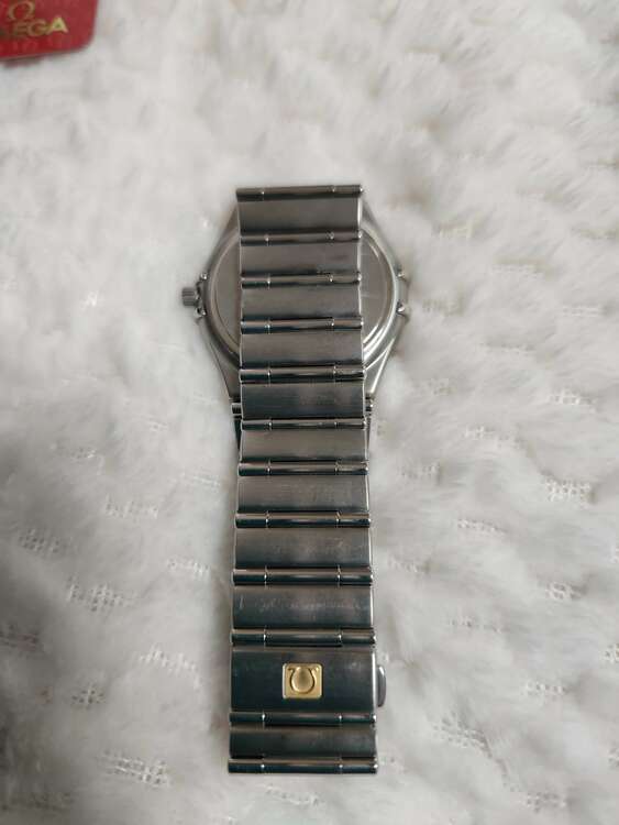 オメガ コンステーション 15123000（高級時計）の商品画像 - 査定依頼日：2025年6月2日 - 最高査定価格：105,000円