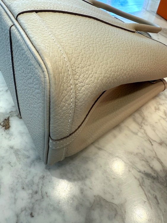 ガーデンパーティー tpm クレ（ブランドバッグ）の商品画像 - 査定依頼日：2025年10月27日 - 最高査定価格：400,000円