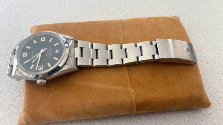 ロレックス オイスターパーペチュアル（高級時計）の商品画像 - 査定依頼日：2025年11月26日 - 最高査定価格：700,000円