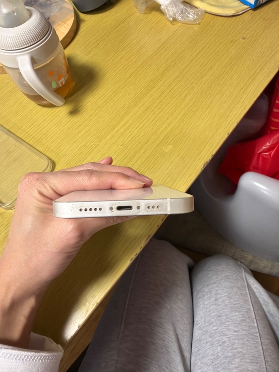 iPhone 14 256GB Softbank（スマホ）の商品画像 - 査定依頼日：2026年2月26日 - 最高査定価格：53,000円