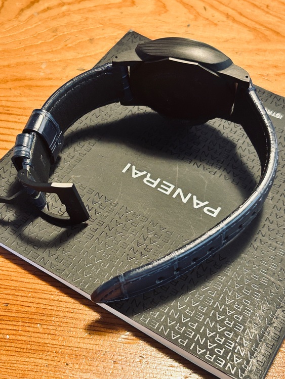 パネライ ルミノール Pam01664（高級時計）の商品画像 - 査定依頼日：2025年11月14日 - 最高査定価格：1,300,000円