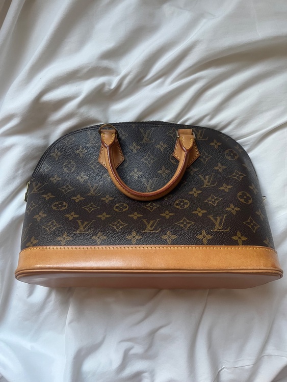 ルイヴィトン アルマ （ブランドバッグ）の商品画像 - 査定依頼日：2025年7月27日 - 最高査定価格：70,000円