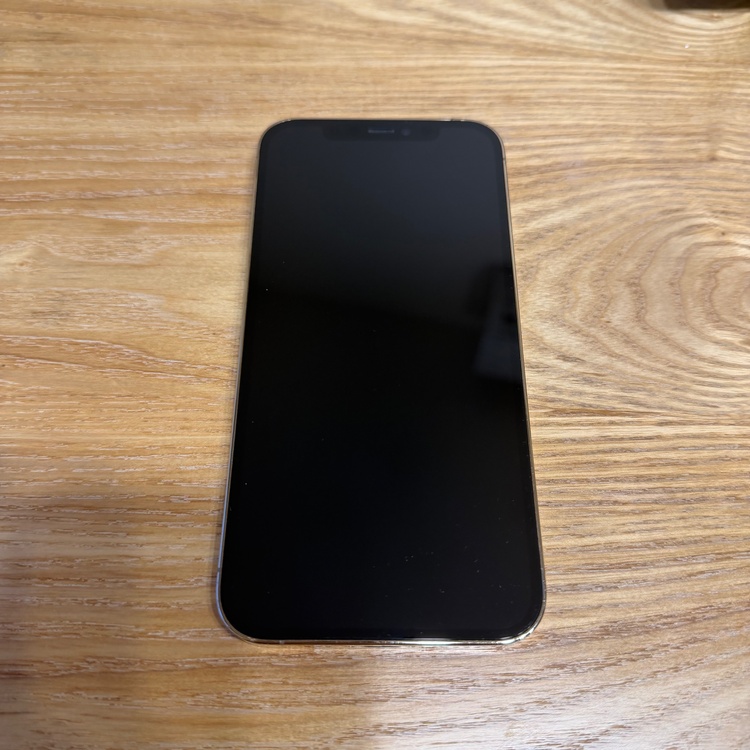 iPhone iPhone 12 Pro 128GB SIMフリー（スマホ）の商品画像 - 査定依頼日：2026年8月20日 - 最高査定価格：28,500円
