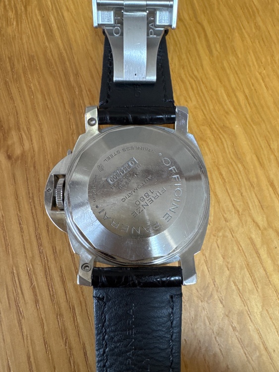 パネライ ルミノール PAM0004（高級時計）の商品画像 - 査定依頼日：2026年3月16日 - 最高査定価格：480,000円