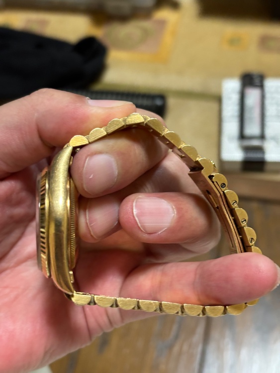 シャンパンイエローゴールド（高級時計）の商品画像 - 査定依頼日：2026年3月28日 - 最高査定価格：3,150,000円