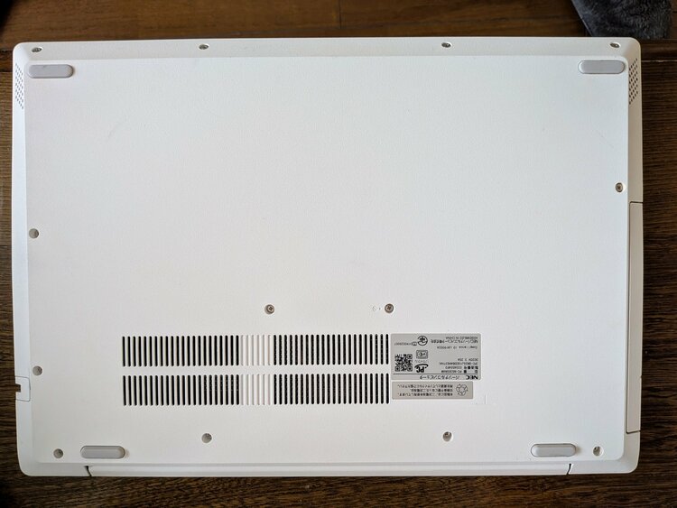 PC-NS300RAW（PC・タブレット）の商品画像 - 査定依頼日：2026年4月1日 - 最高査定価格：5,000円