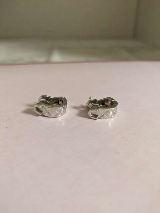 シャネル（金・貴金属）の商品画像 - 査定依頼日：2024年5月19日 - 最高査定価格：250,000円