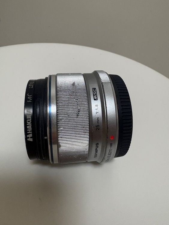 オリンパス　25mm F1.8シルバー（カメラ）の商品画像 - 査定依頼日：2026年8月15日 - 最高査定価格：20,000円