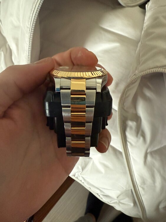 ロレックス デイトジャスト RX116333G（高級時計）の商品画像 - 査定依頼日：2025年4月8日 - 最高査定価格：1,780,000円