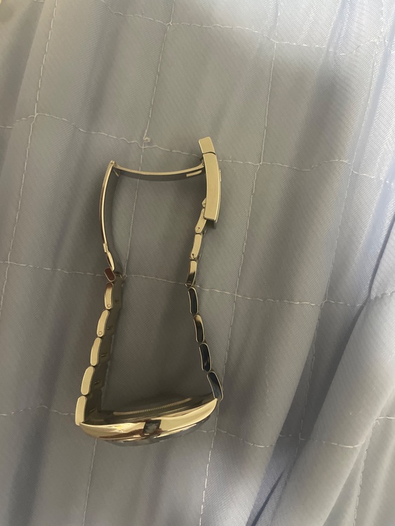 ロレックス デイトジャスト 126300（高級時計）の商品画像 - 査定依頼日：2025年10月8日 - 最高査定価格：1,200,000円