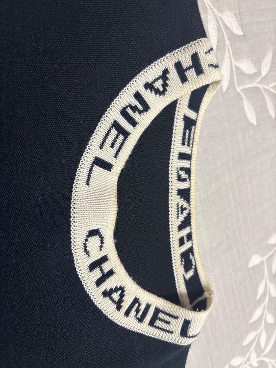 シャネルニット（古着・ファッション）の商品画像 - 査定依頼日：2025年12月22日 - 最高査定価格：18,000円