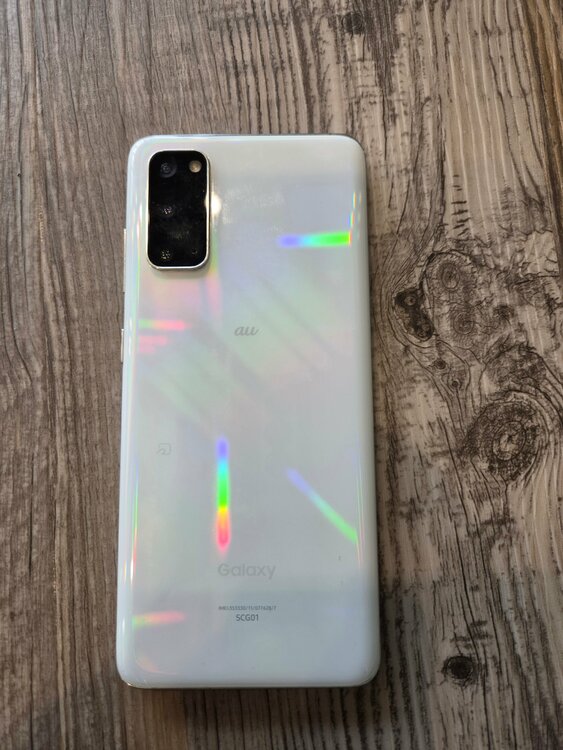 Galaxy Galaxy S20 シリーズ 【au】Galaxy S20 5G SCG01（スマホ）の商品画像 - 査定依頼日：2026年8月24日 - 最高査定価格：8,500円