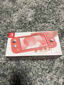 Nintendo Switch Light（ゲーム機本体・ゲームソフト）の商品画像 - 査定依頼日：2025年1月28日 - 最高査定価格：14,000円