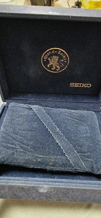 グランドセイコー金無垢　SBGX016（金・貴金属）の商品画像 - 査定依頼日：2025年9月8日 - 最高査定価格：500,000円