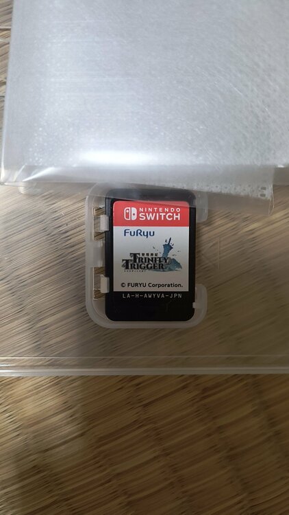 nintendo switch有機ELモデル（ゲーム機本体・ゲームソフト）の商品画像 - 査定依頼日：2026年8月4日 - 最高査定価格：18,200円